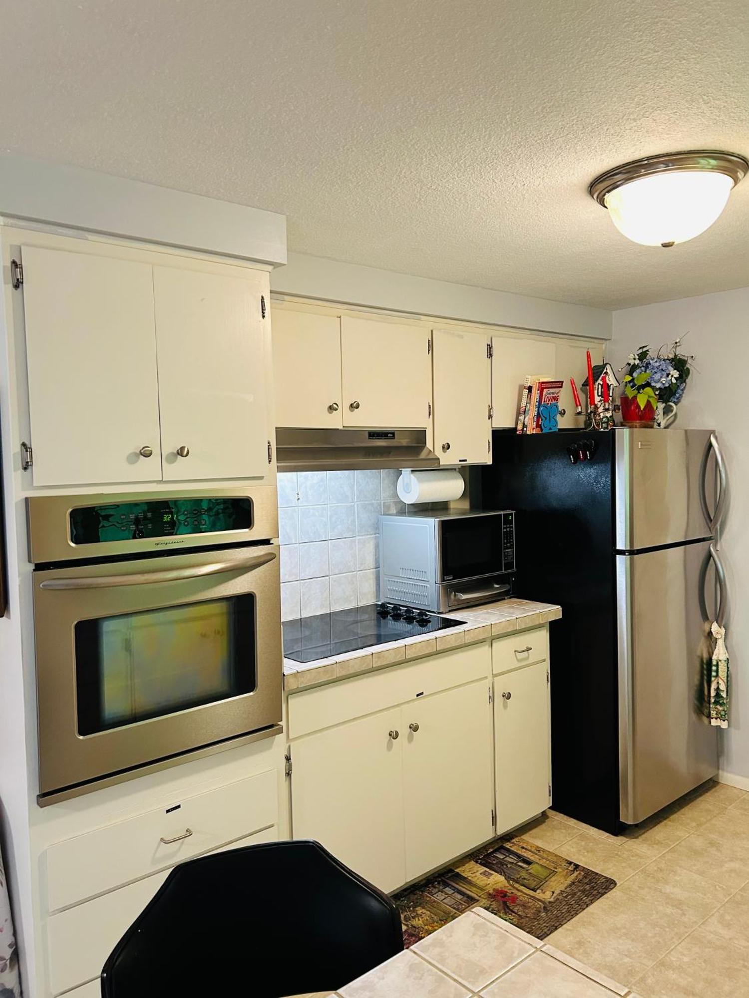 Emerald City 3 Bedroom 1 Bath Home Eugene Exterior photo
